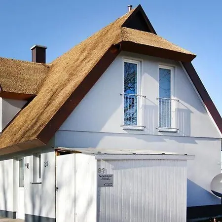Ferienhaus, *